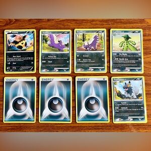 Lot Of 8 Pokemon Dark Type Cards 1 REVERSE HOLO, 4 NONHOLO, 3 NONHOLO ENERGY